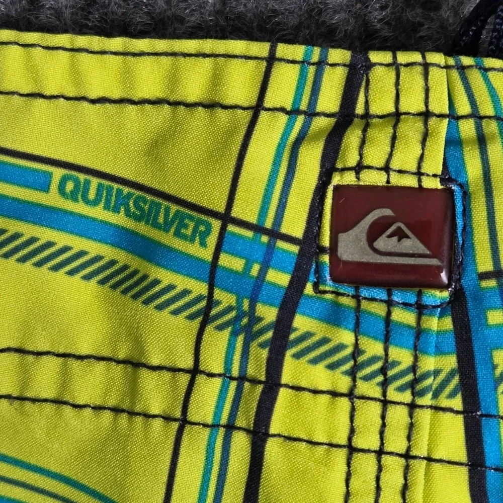 Quiksilver board shorts
